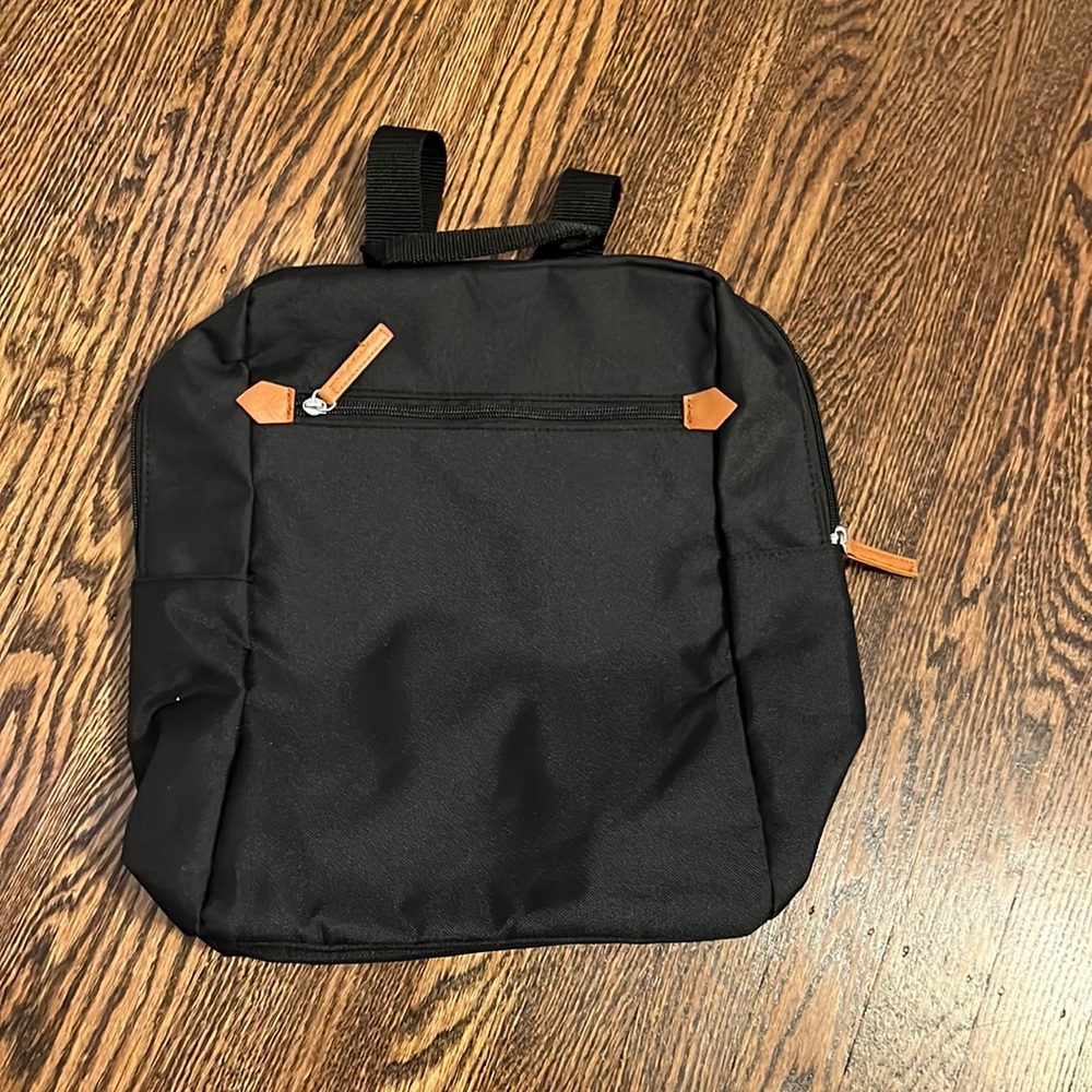 3/$15 NWOT DSW Black Backpack